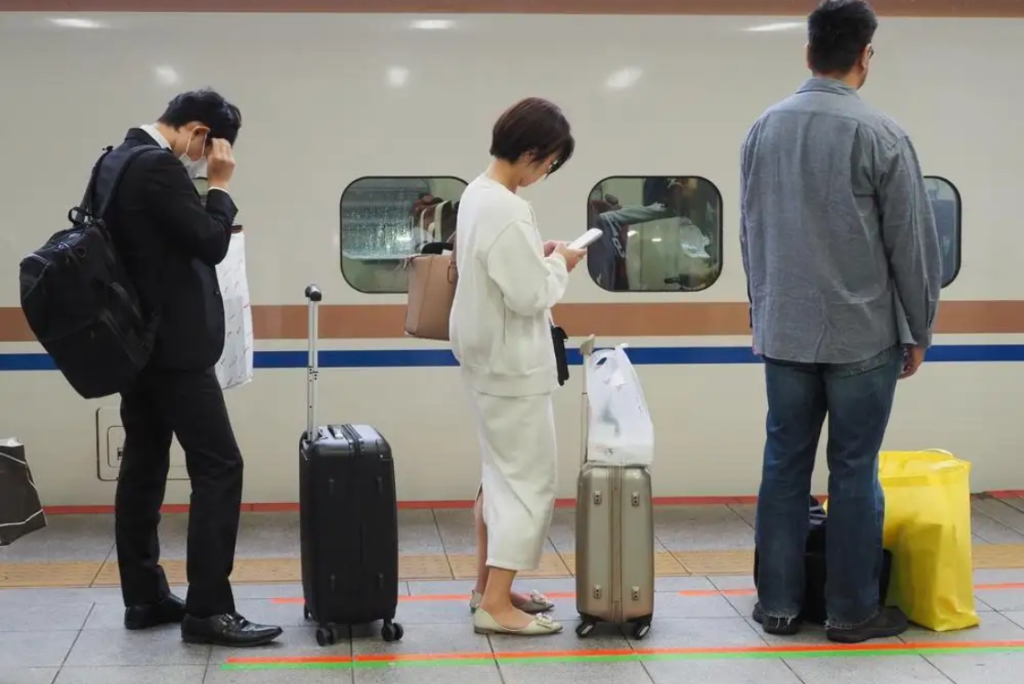 Shinkansen Luggage Rules