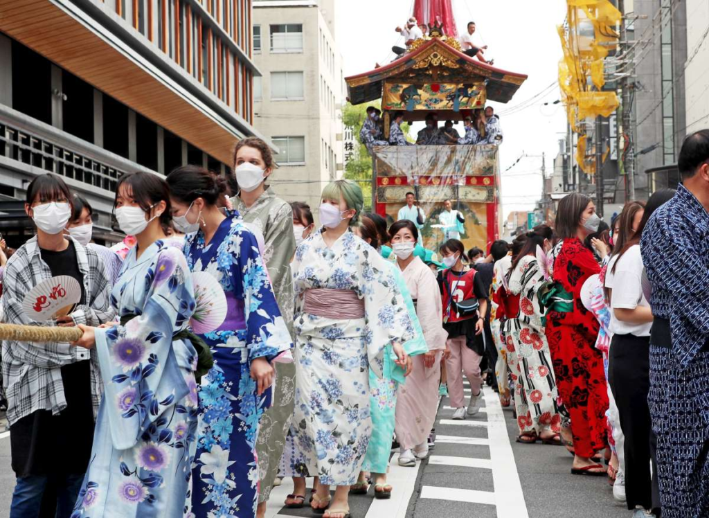 Saki Matsuri Procession